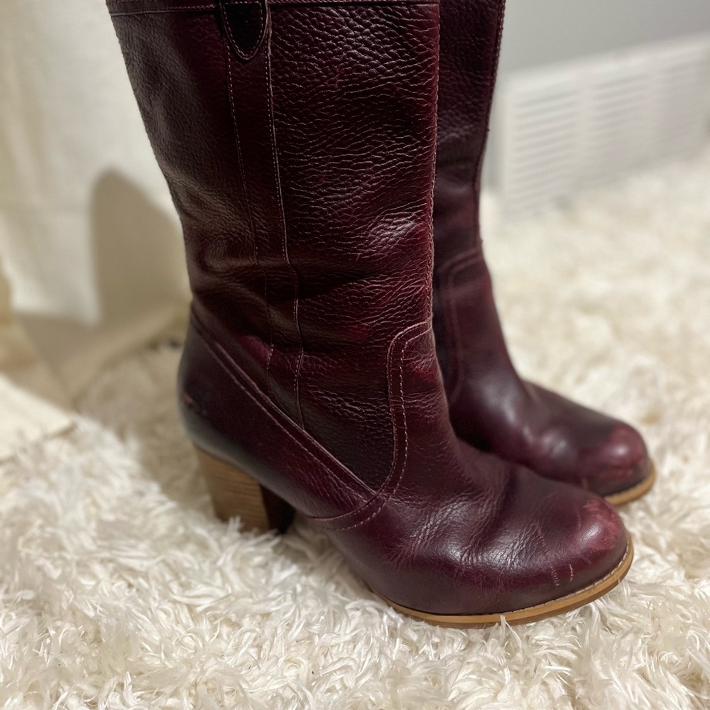 Timberland Boots - Size 9.5 - Beautiful!!